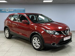 2017 Nissan Qashqai II, красный, 1640000 рублей, вид 3