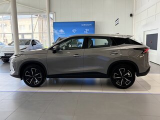 2026 Omoda C5 II, серебристый, 2349000 рублей, вид 4