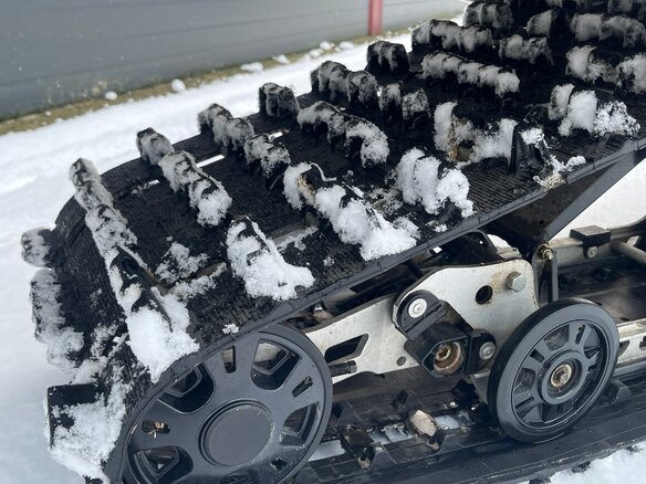 2011 BRP Ski-Doo Tundra 550, жёлтый, 710000 рублей - вид 9