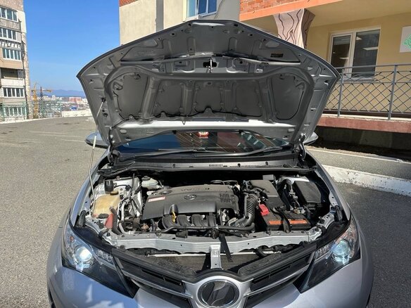 2012 Toyota Auris II, серебристый, 850000 рублей - вид 14