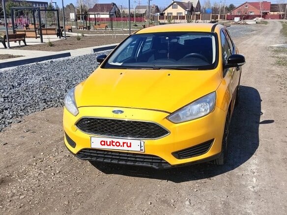 2015 Ford Focus III Рестайлинг, жёлтый, 550000 рублей