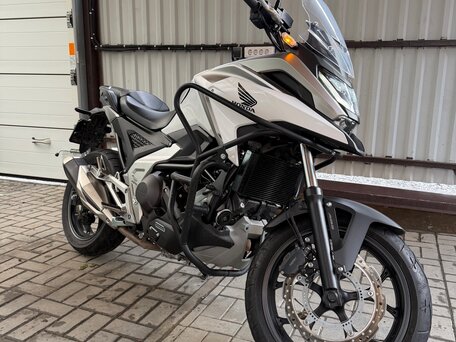 2023 Honda NC 750X, белый, 850000 рублей, вид 3