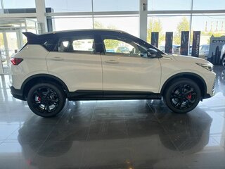 2026 Geely Coolray I Рестайлинг 2, белый, 2964990 рублей, вид 4