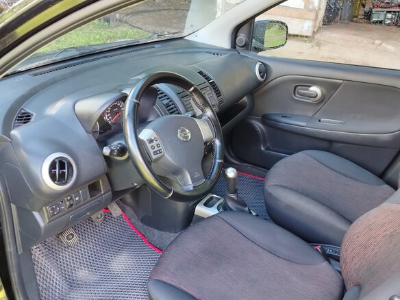 2010 Nissan Note I Рестайлинг, чёрный, 585000 рублей - вид 4