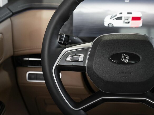 2026 Sollers SP7, серый, 5075000 рублей - вид 27