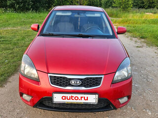 2011 Kia Rio II Рестайлинг, красный, 460000 рублей, вид 1