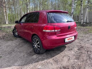 2010 Volkswagen Golf VI, пурпурный, 490000 рублей, вид 3