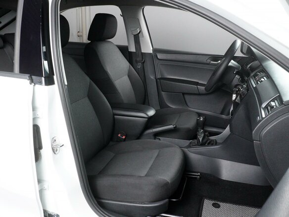 2016 Skoda Rapid I, белый, 819000 рублей - вид 7
