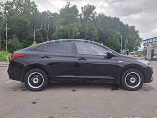 2018 Hyundai Solaris II, чёрный, 1165000 рублей, вид 5
