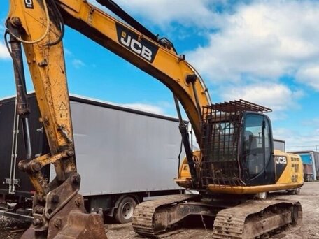 2012 JCB JS220, 3200000 рублей, вид 1