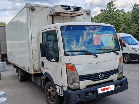2012 Nissan Cabstar, белый, 699000 рублей, вид 2