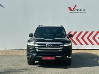 2021 Toyota Land Cruiser 300 Series, чёрный, 9700000 рублей, вид 2