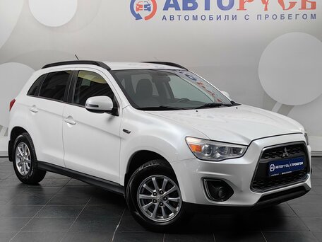 2013 Mitsubishi ASX I Рестайлинг, белый, 1049000 рублей, вид 1