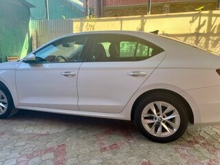 2025 Skoda Octavia IV (A8), белый, 4050000 рублей, вид 5