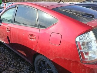 2007 Toyota Prius II Рестайлинг (XW20), красный, 350000 рублей, вид 4