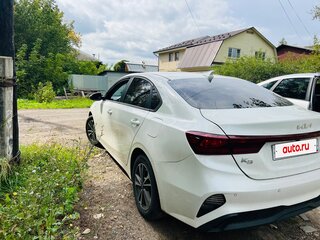 2021 Kia K3 II Рестайлинг, белый, 1900000 рублей, вид 5