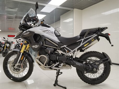 2023 Triumph Tiger 1200, белый, 1950000 рублей, вид 3
