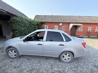 2012 Lada (ВАЗ) Granta I, серебристый, 230000 рублей, вид 3