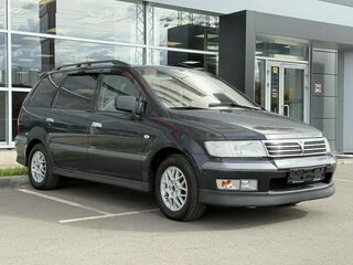 Mitsubishi Space Wagon III