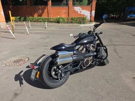 2021 Harley-Davidson Sportster S, чёрный, 1350000 рублей, вид 3