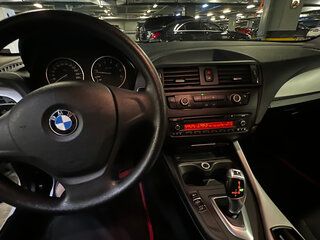 2013 BMW 1 серии 116i II (F20/F21), белый, 824000 рублей, вид 3