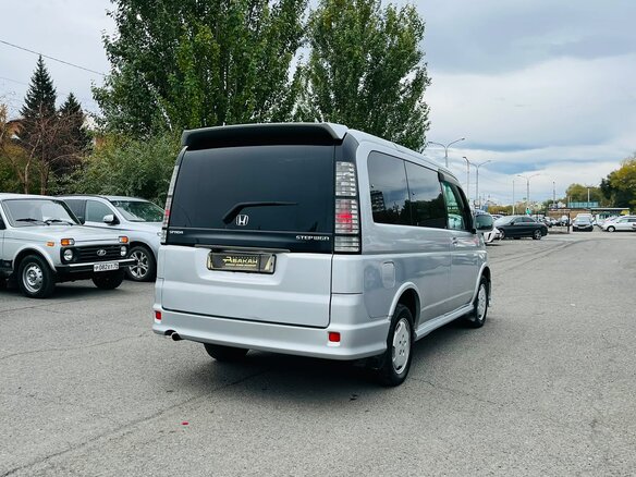 2003 Honda Stepwgn Spada II Рестайлинг, серый, 849000 рублей - вид 6