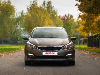 2017 Kia Ceed II Рестайлинг, коричневый, 1550000 рублей, вид 4