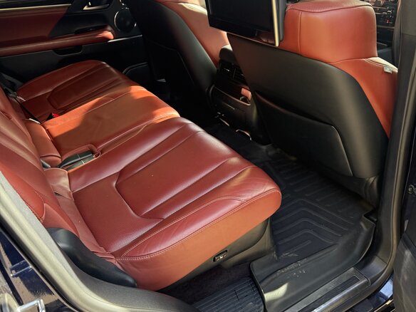 2016 Lexus LX 570 III Рестайлинг 2, синий, 7150000 рублей - вид 15