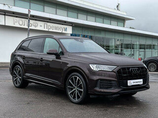 2021 Audi Q7 45 TDI II (4M) Рестайлинг, коричневый, 5159000 рублей, вид 3