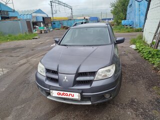 2007 Mitsubishi Outlander I, серый, 550000 рублей, вид 2