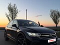 2021 Volkswagen Tiguan II Рестайлинг, чёрный, 2875000 рублей