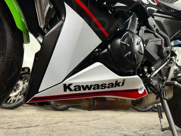 2021 Kawasaki Ninja 650, зелёный, 880000 рублей - вид 25