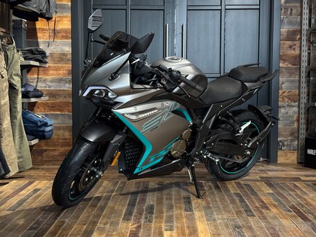 2026 Voge 300RR, серебристый, 368000 рублей, вид 1