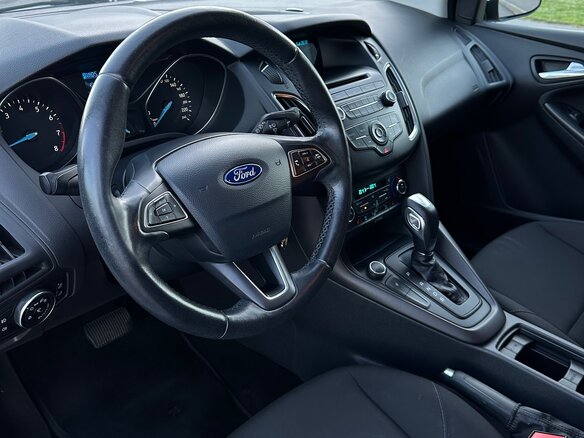 2018 Ford Focus III Рестайлинг, белый, 1150000 рублей - вид 7