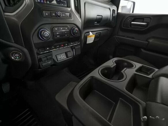 2026 Chevrolet Silverado ZR2 IV (T1XX) Рестайлинг, серый, 8450000 рублей - вид 1