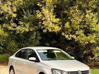 2011 Volkswagen Polo V, серебристый, 670000 рублей, вид 1