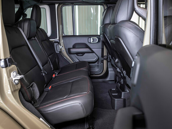 2026 Jeep Wrangler IV (JL) Рестайлинг, зелёный, 10779525 рублей - вид 28
