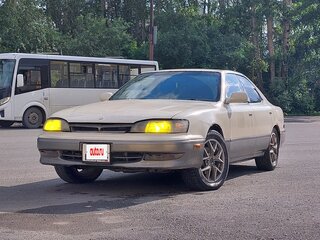 1992 Toyota Camry Prominent V30, белый, 220000 рублей, вид 1