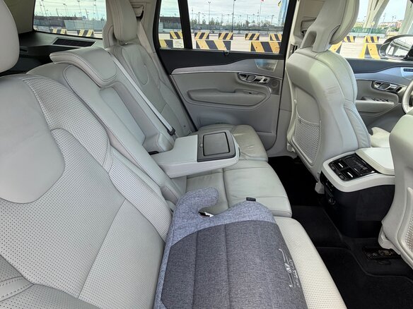 2016 Volvo XC90 II, чёрный, 3100000 рублей - вид 16