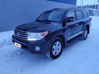 2013 Toyota Land Cruiser 200 Series Рестайлинг 1, чёрный, 4700000 рублей, вид 1