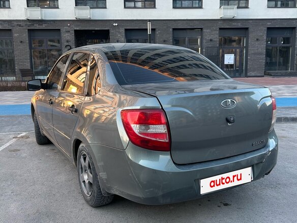 2013 Lada (ВАЗ) Granta I, серый, 290000 рублей - вид 3