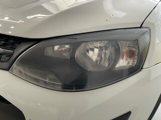 2017 Lada (ВАЗ) Kalina Cross II, белый, 530000 рублей, вид 2