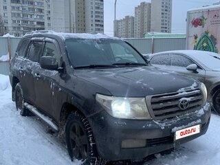2011 Toyota Land Cruiser 200 Series, серый, 3000000 рублей, вид 3
