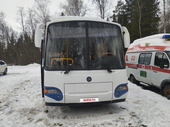 2009 КАвЗ 4238, белый, 1100000 рублей
