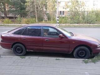 1993 Mitsubishi Galant VII, красный, 100000 рублей, вид 3