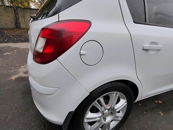 2011 Opel Corsa D Рестайлинг II, белый, 550000 рублей - вид 6