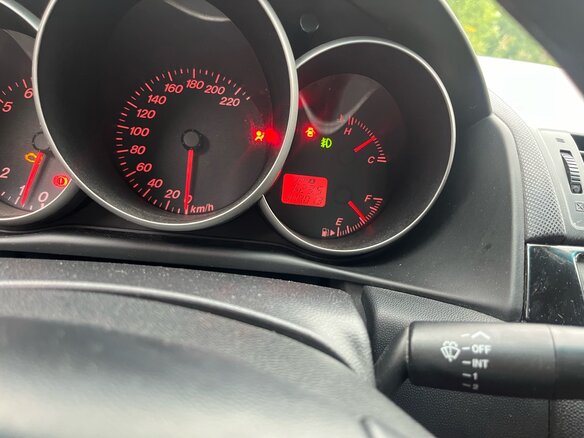 2004 Mazda 3 I (BK), серый, 330000 рублей - вид 6