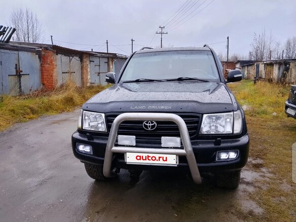 2004 Toyota Land Cruiser 105 100 Series Рестайлинг 1, чёрный, 1200000 рублей