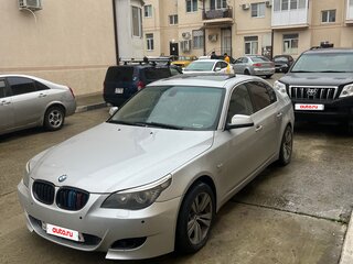 2009 BMW 5 серии 528xi V (E60/E61) Рестайлинг, серебристый, 850000 рублей, вид 1