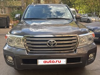 2015 Toyota Land Cruiser 200 Series Рестайлинг 1, серый, 4500000 рублей, вид 1